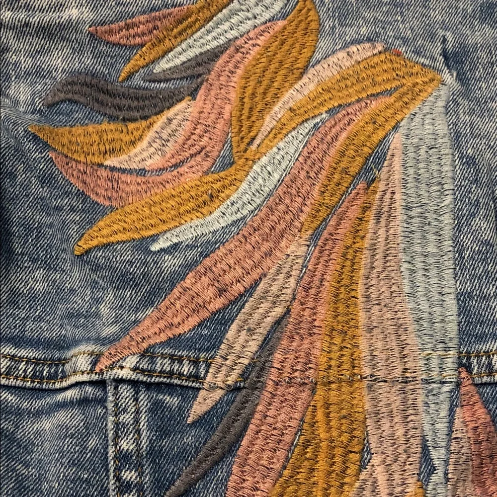 Austin Landing acid wash look‎ embroidered angel wings denim jeans jacket size M